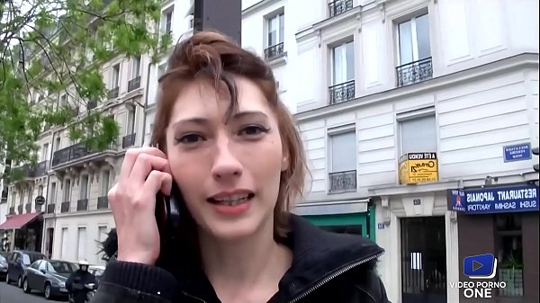 J’ai croisé Zara dans la rue, une nympho en manque qui va prendre ma bite